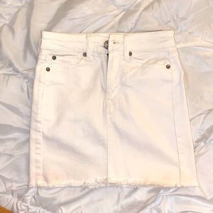 american eagle white denim skirt